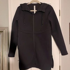 Lululemon Athletica Women's Long jacket with Hood & side zippers. Size 2